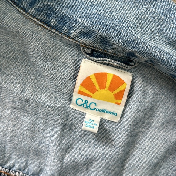 Distressed denim jacket from C&C California in size medium - Picture 2 of 3